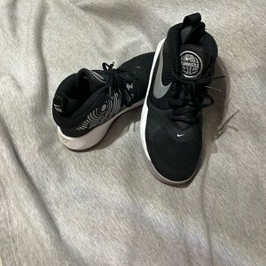 Nike Black and White Athletic Shoes